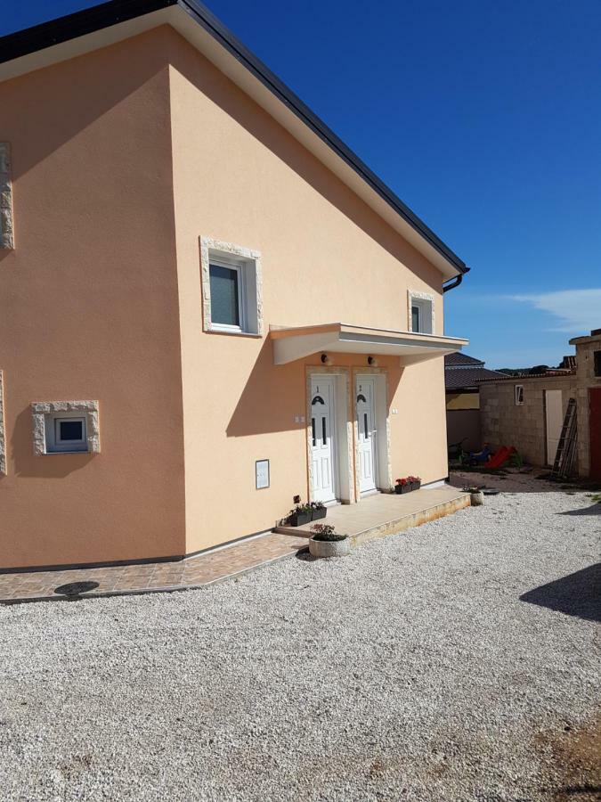 Apartmani Luca Фажана Экстерьер фото