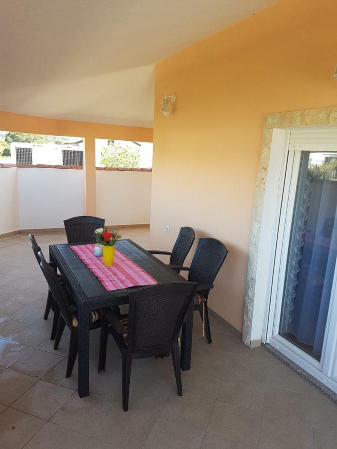 Apartmani Luca Фажана Экстерьер фото